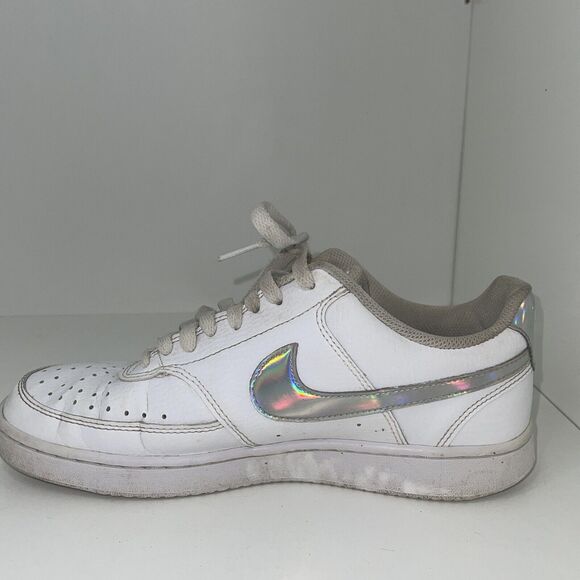 Women’s Nike Shoes 9.5 Court Vision Low Sneakers Iridescent White - Picture 8 of 12
